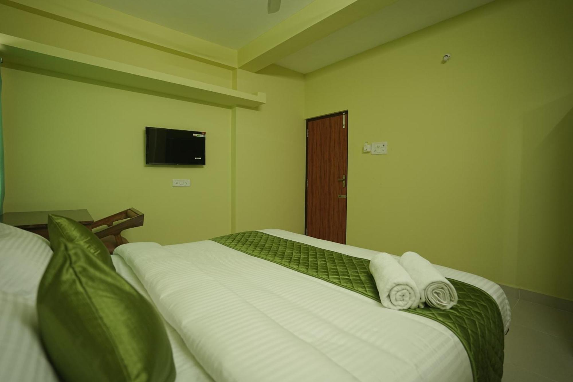 Le Leos Park Inn Pondicherry Luaran gambar